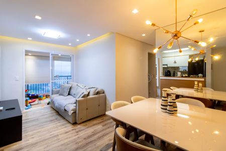 Sala de apartamento à venda com 2 quartos, 68m² em Jardim Flor da Montanha, Guarulhos