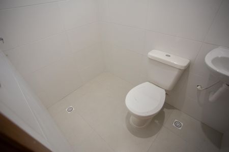 Studio para alugar com 31m², 1 quarto e sem vaga Studio para alugar com 31m², 1 quarto e sem vagaBanheiro Social