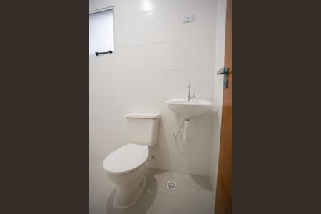 Studio para alugar com 31m², 1 quarto e sem vaga Studio para alugar com 31m², 1 quarto e sem vagaBanheiro Social