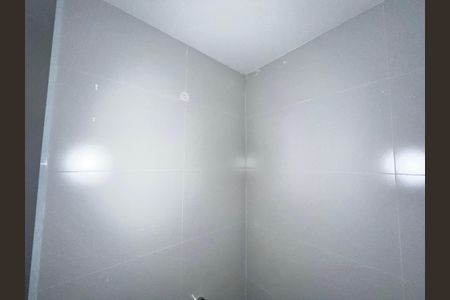 Apartamento à venda com 50m², 2 quartos e 1 vaga Apartamento à venda com 50m², 2 quartos e 1 vagaBanheiro