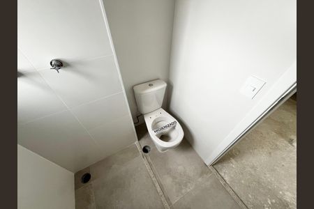 Apartamento à venda com 50m², 2 quartos e 1 vaga Apartamento à venda com 50m², 2 quartos e 1 vagaBanheiro da Suíte