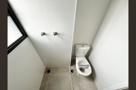 Apartamento à venda com 50m², 2 quartos e 1 vaga Apartamento à venda com 50m², 2 quartos e 1 vagaBanheiro da Suíte