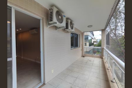 Varanda de apartamento para alugar com 3 quartos, 125m² em Recreio dos Bandeirantes, Rio de Janeiro