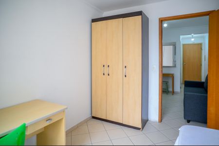 Quarto 1 de apartamento para alugar com 2 quartos, 70m² em Aclimação, São Paulo