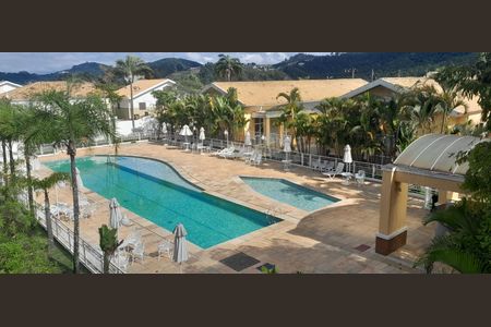 Casa de condomínio para alugar com 163m², 1 quarto e 2 vagas Casa de condomínio para alugar com 163m², 1 quarto e 2 vagasPiscina