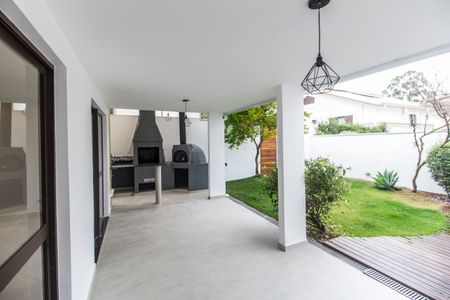 Casa de condomínio para alugar com 163m², 1 quarto e 2 vagas Casa de condomínio para alugar com 163m², 1 quarto e 2 vagasÁrea Externa