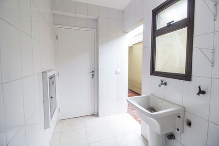 Casa de condomínio para alugar com 163m², 1 quarto e 2 vagas Casa de condomínio para alugar com 163m², 1 quarto e 2 vagasÁrea de Serviço