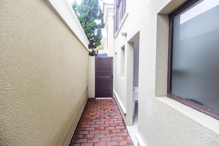 Casa de condomínio para alugar com 163m², 1 quarto e 2 vagas Casa de condomínio para alugar com 163m², 1 quarto e 2 vagasCorredor