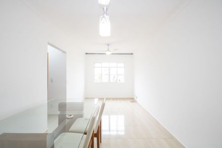 Sala de apartamento para alugar com 2 quartos, 89m² em Km 18, Osasco