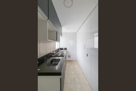 Sala/Cozinha/Área de Serviço  de apartamento para alugar com 2 quartos, 38m² em Itaim Paulista, São Paulo