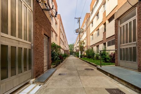 Apartamento à venda com 79m², 2 quartos e 1 vagaÁrea comum