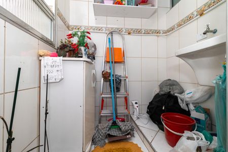 Apartamento à venda com 79m², 2 quartos e 1 vagaÁrea de Serviço