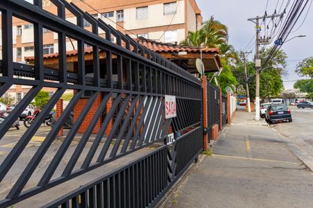 Apartamento à venda com 79m², 2 quartos e 1 vagaFachada e Portaria