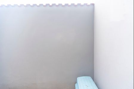 Casa à venda com 182m², 3 quartos e 2 vagas Casa à venda com 182m², 3 quartos e 2 vagasQuintal e corredor Externo