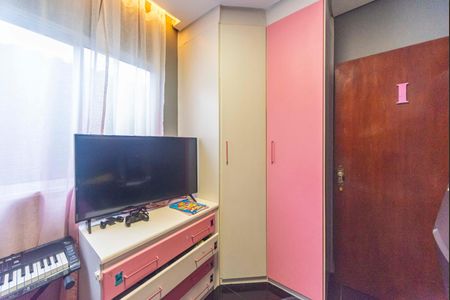 Casa à venda com 182m², 3 quartos e 2 vagas Casa à venda com 182m², 3 quartos e 2 vagasQuarto 1