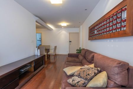 Apartamento para alugar com 118m², 3 quartos e 2 vagasSala