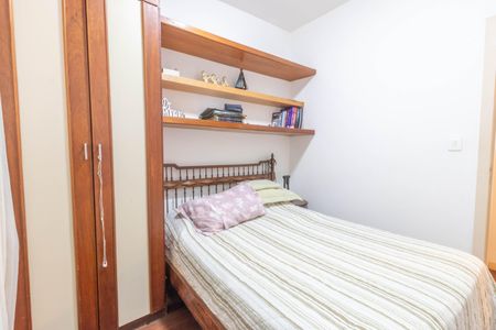 Apartamento para alugar com 118m², 3 quartos e 2 vagasQuarto 2