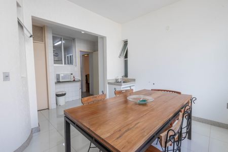 Apartamento para alugar com 118m², 3 quartos e 2 vagasÁrea de Serviço