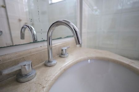 Casa à venda com 160m², 3 quartos e 2 vagasBanheiro 2