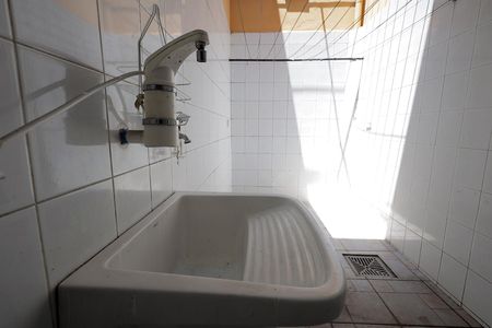 Casa à venda com 160m², 3 quartos e 2 vagasÁrea de Serviço