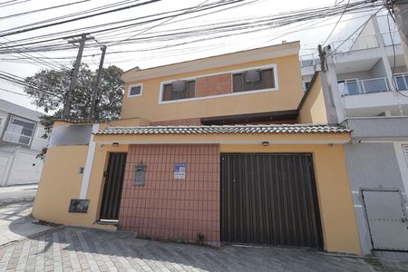 Casa à venda com 160m², 3 quartos e 2 vagasFachada