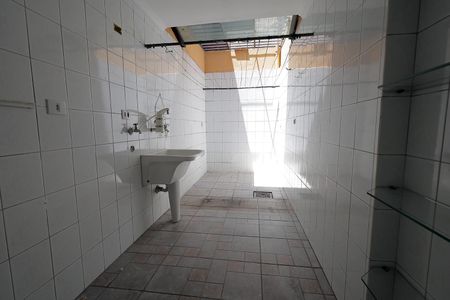 Casa à venda com 160m², 3 quartos e 2 vagasÁrea de Serviço