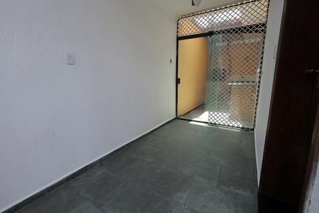 Casa à venda com 160m², 3 quartos e 2 vagasQuintal