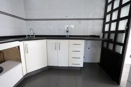 Casa à venda com 160m², 3 quartos e 2 vagasCozinha
