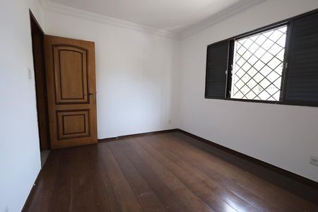Casa à venda com 160m², 3 quartos e 2 vagasQuarto 1