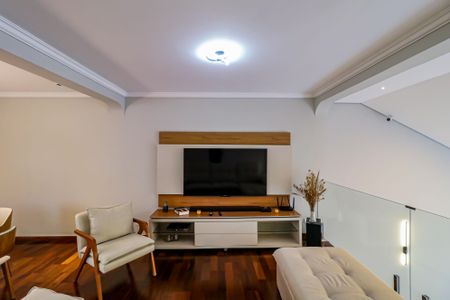Sala de casa para alugar com 5 quartos, 550m² em Vila Pirajussara, São Paulo