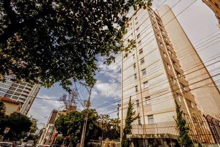 Apartamento à venda com 100m², 3 quartos e 2 vagasFachada
