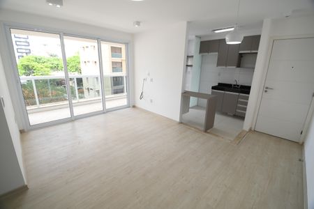 Sala de apartamento para alugar com 3 quartos, 78m² em Cambuí, Campinas