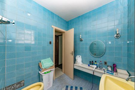 Apartamento à venda com 312m², 3 quartos e 3 vagasBanheiro Social