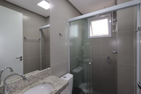 Apartamento para alugar com 63m², 2 quartos e 2 vagasBanheiro da Suíte