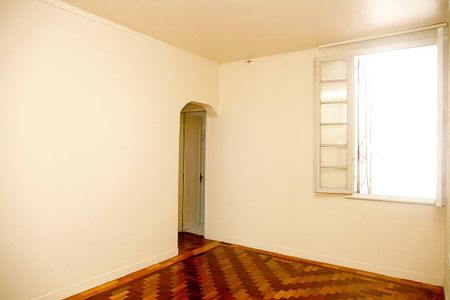 Sala de apartamento à venda com 2 quartos, 50m² em Centro Histórico, Porto Alegre