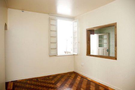 Sala de apartamento à venda com 2 quartos, 50m² em Centro Histórico, Porto Alegre