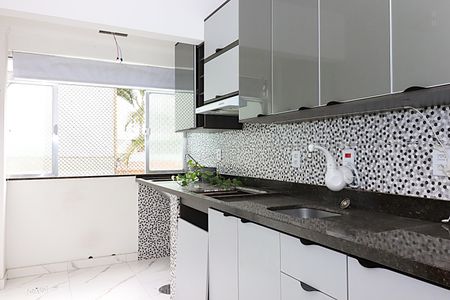 Apartamento à venda com 44m², 1 quarto e sem vagaCozinha - Armários