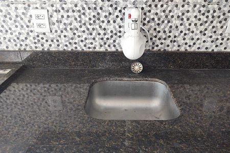 Apartamento à venda com 44m², 1 quarto e sem vagaCozinha - Torneira