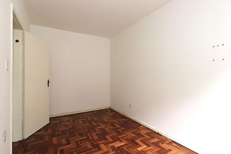 Quarto de apartamento à venda com 1 quarto, 44m² em Jardim Itu, Porto Alegre