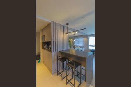 Apartamento à venda com 104m², 2 quartos e 2 vagas Apartamento à venda com 104m², 2 quartos e 2 vagasCozinha