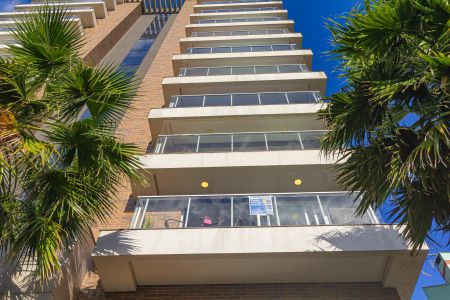 Apartamento à venda com 104m², 2 quartos e 2 vagas Apartamento à venda com 104m², 2 quartos e 2 vagasFachada