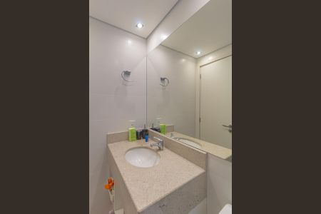 Apartamento à venda com 104m², 2 quartos e 2 vagas Apartamento à venda com 104m², 2 quartos e 2 vagasBanheiro da Suíte 2