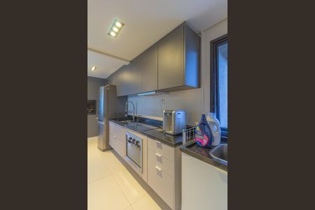 Apartamento à venda com 104m², 2 quartos e 2 vagas Apartamento à venda com 104m², 2 quartos e 2 vagasCozinha