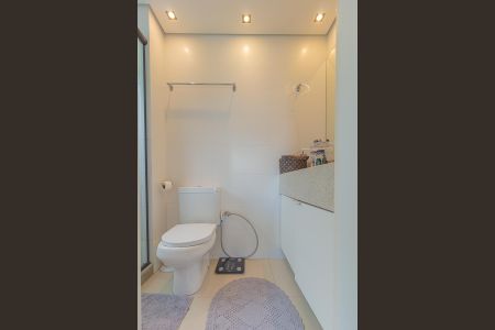 Apartamento à venda com 104m², 2 quartos e 2 vagas Apartamento à venda com 104m², 2 quartos e 2 vagasBanheiro da Suíte 1