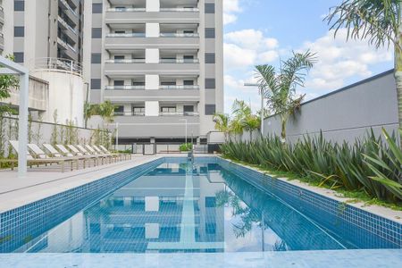 Apartamento à venda com 75m², 3 quartos e 2 vagas Apartamento à venda com 75m², 3 quartos e 2 vagasÁrea comum - Piscina