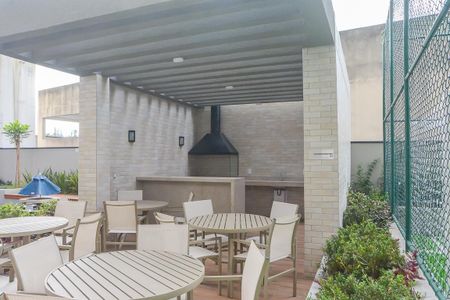 Apartamento à venda com 75m², 3 quartos e 2 vagas Apartamento à venda com 75m², 3 quartos e 2 vagasÁrea comum - Churrasqueira