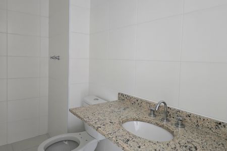 Apartamento à venda com 75m², 3 quartos e 2 vagas Apartamento à venda com 75m², 3 quartos e 2 vagasBanheiro Social