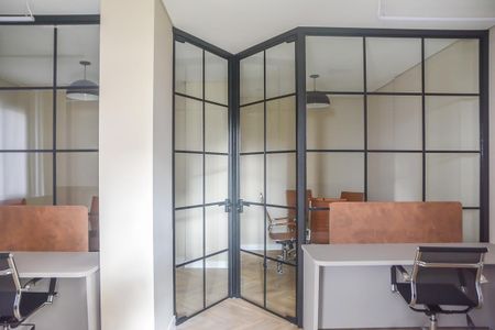 Apartamento à venda com 75m², 3 quartos e 2 vagas Apartamento à venda com 75m², 3 quartos e 2 vagasÁrea comum - Home Office