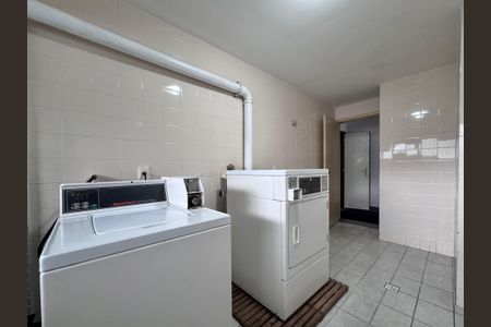 Apartamento à venda com 75m², 2 quartos e 2 vagas Apartamento à venda com 75m², 2 quartos e 2 vagasÁrea comum