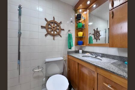 Apartamento à venda com 75m², 2 quartos e 2 vagas Apartamento à venda com 75m², 2 quartos e 2 vagasBanheiro Social